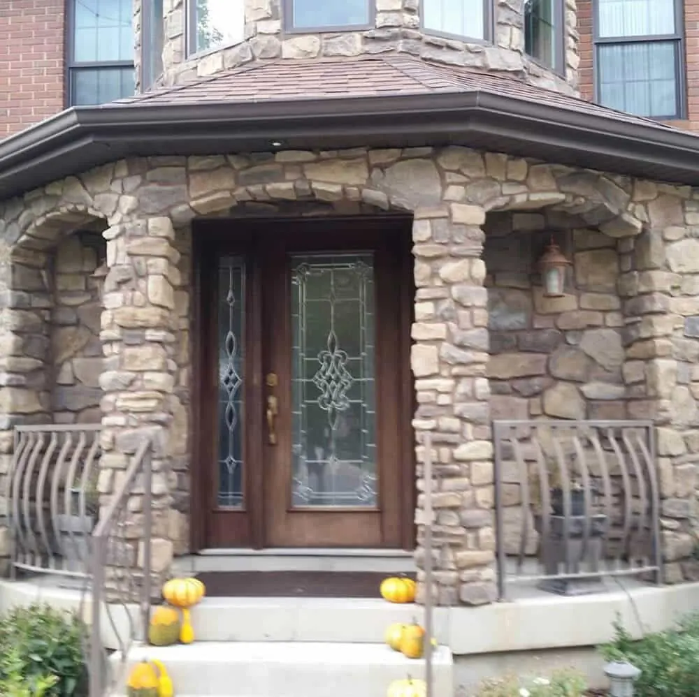 Stone installation by Rockn-It Masonry